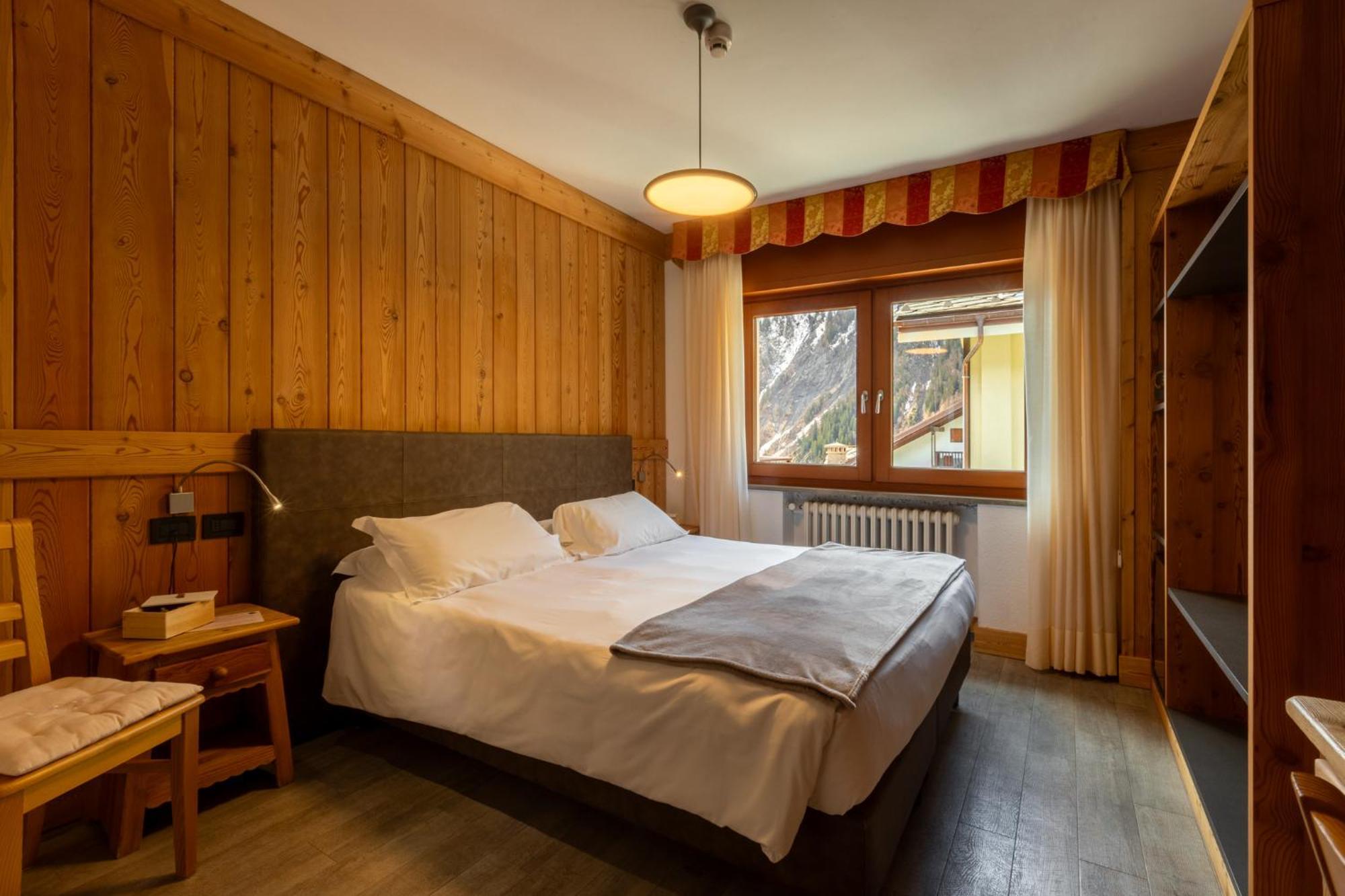 Hotel Vallee Blanche Courmayeur Exterior foto