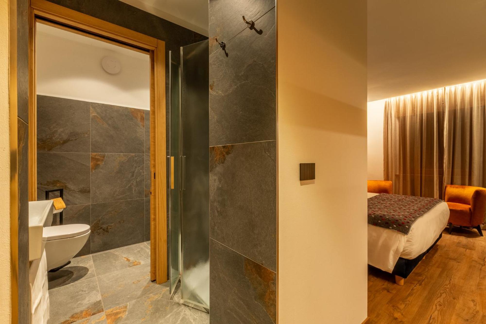 Hotel Vallee Blanche Courmayeur Exterior foto