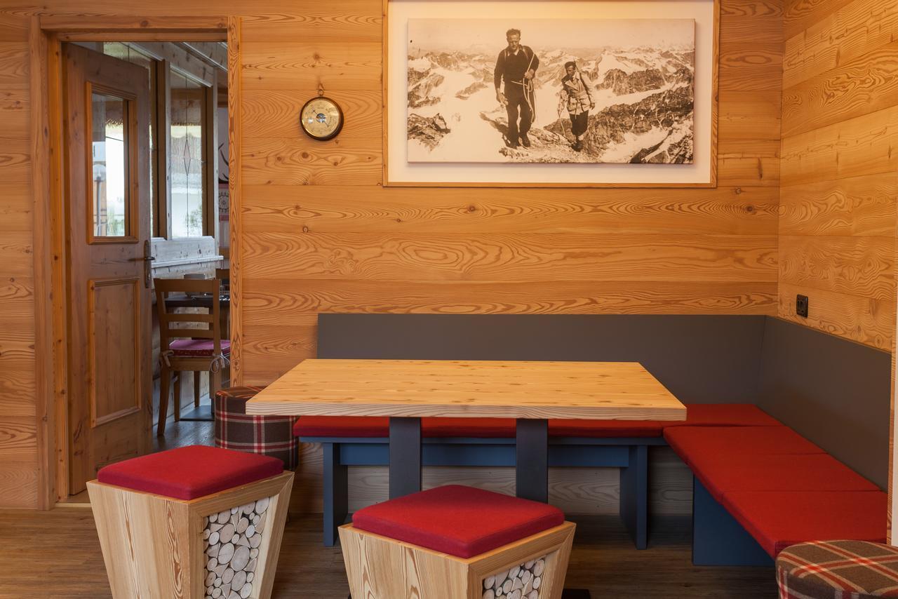 Hotel Vallee Blanche Courmayeur Exterior foto